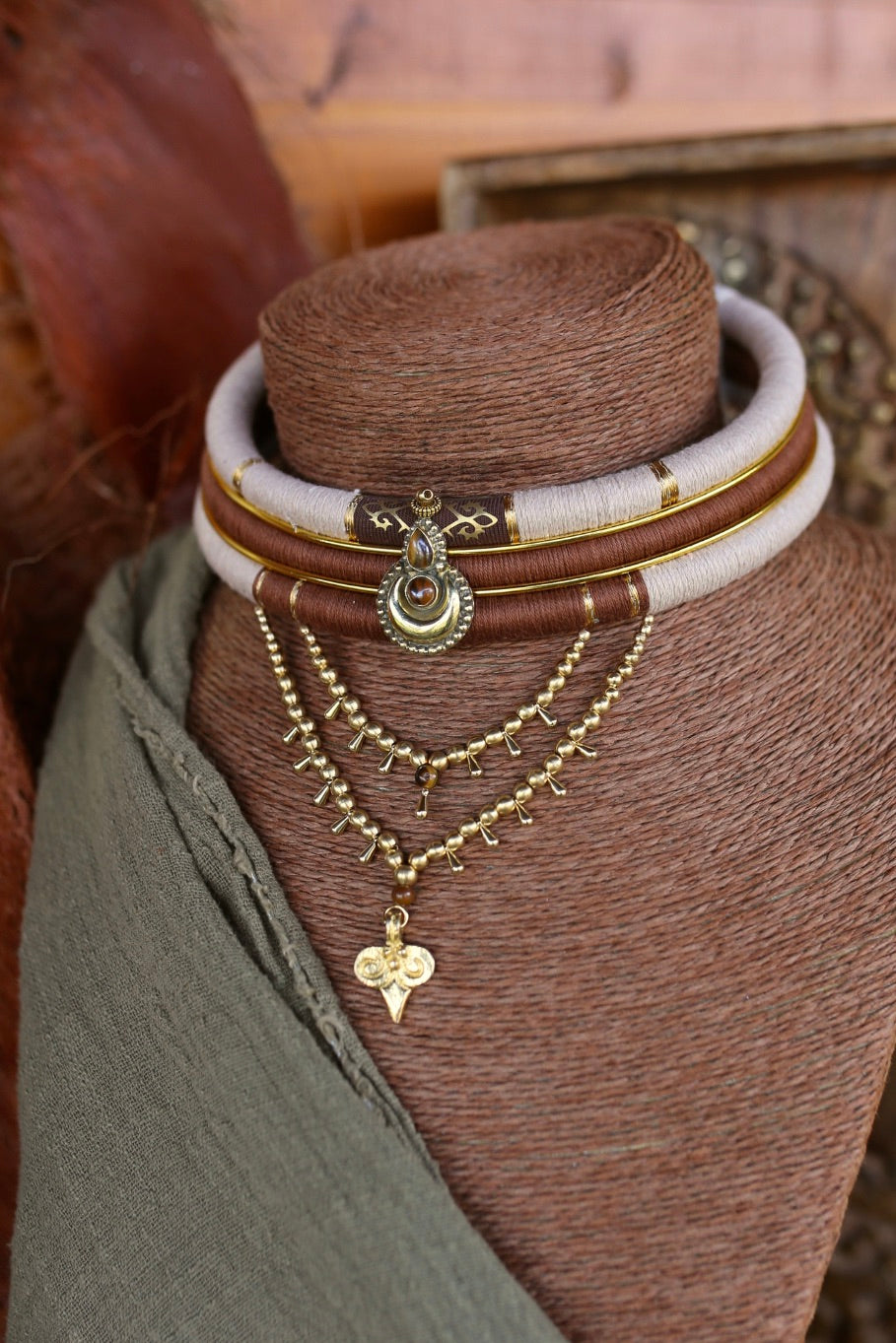 Collier à trois Rangs