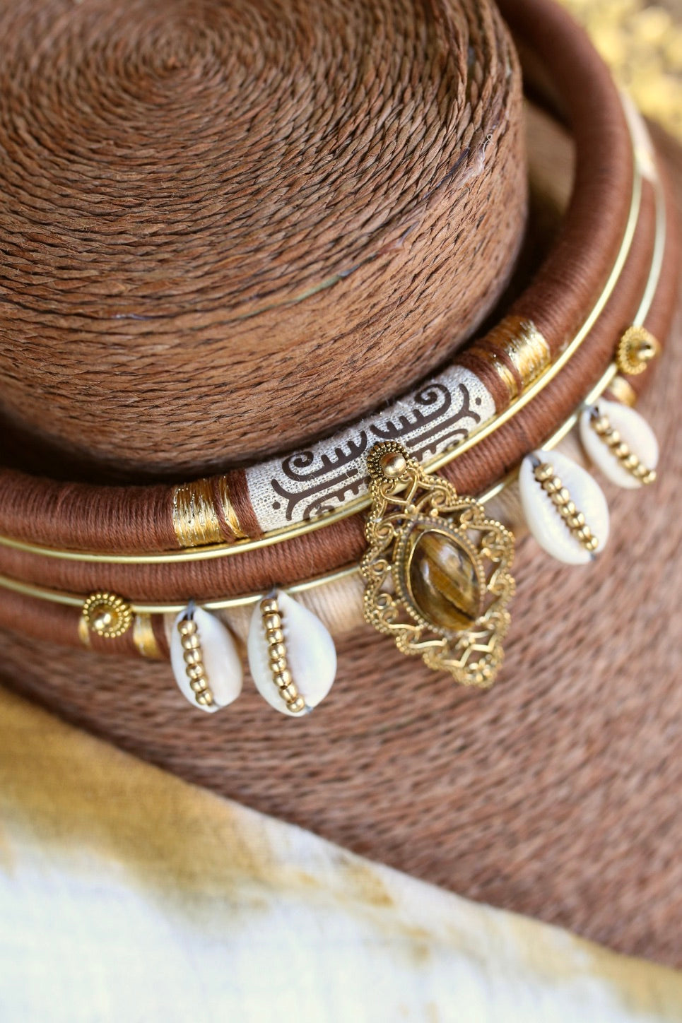 Solea Tribal – Collier ras de cou