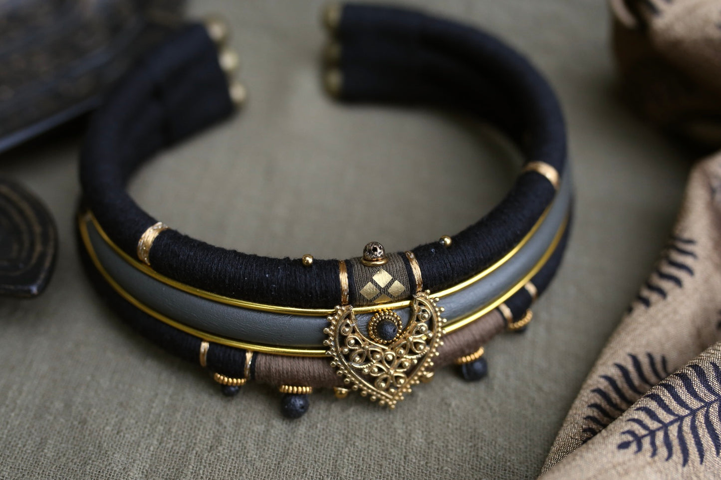 Collier “Sacred vajra”