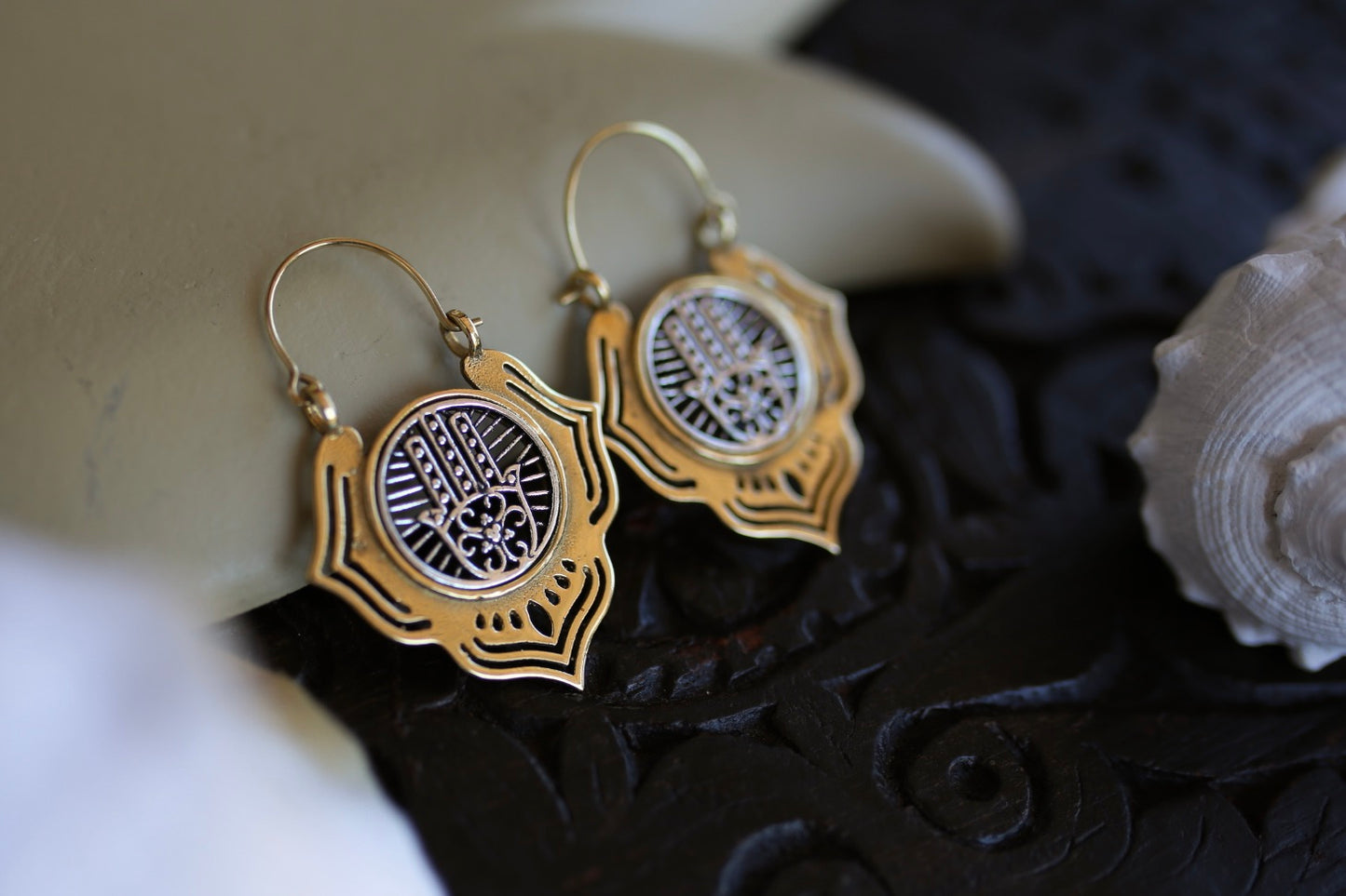 Boucle d'oreille en laiton