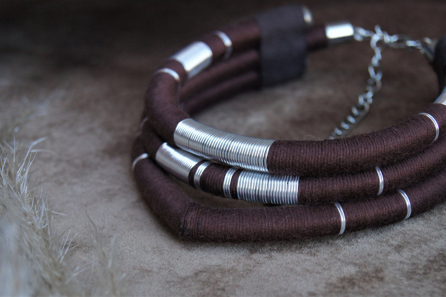 Collier Saral Wild