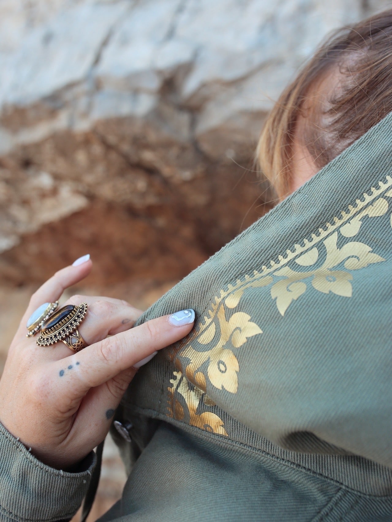 Veste en jean kaki à capuche