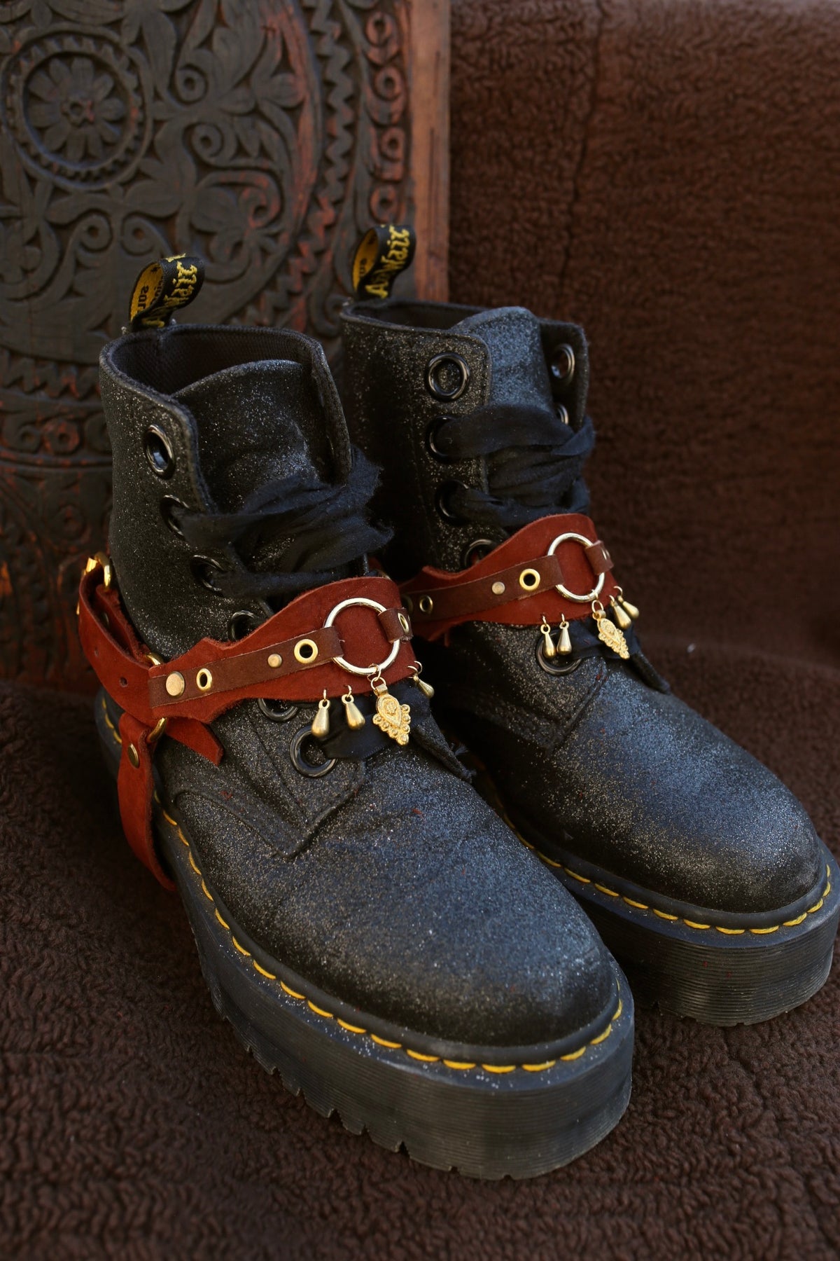 Boot Straps « Rusty Halo »