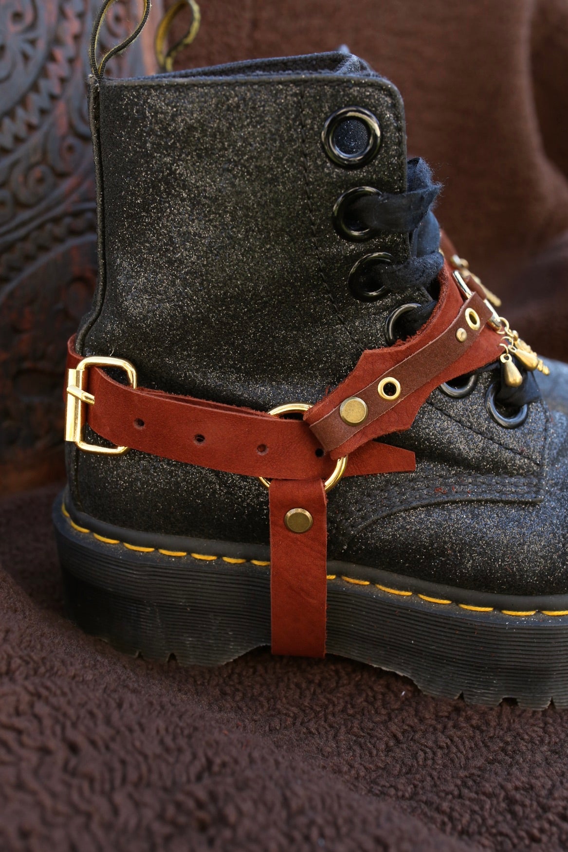 Boot Straps « Rusty Halo »