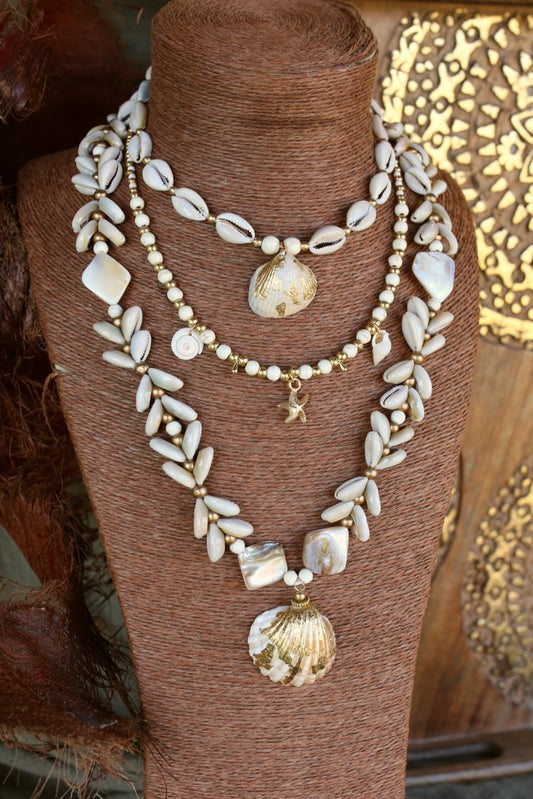Collier « Coquillage Doré »