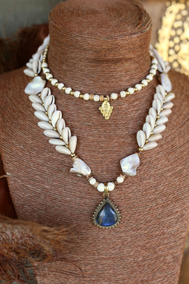 Collier « Lagon Sacré »