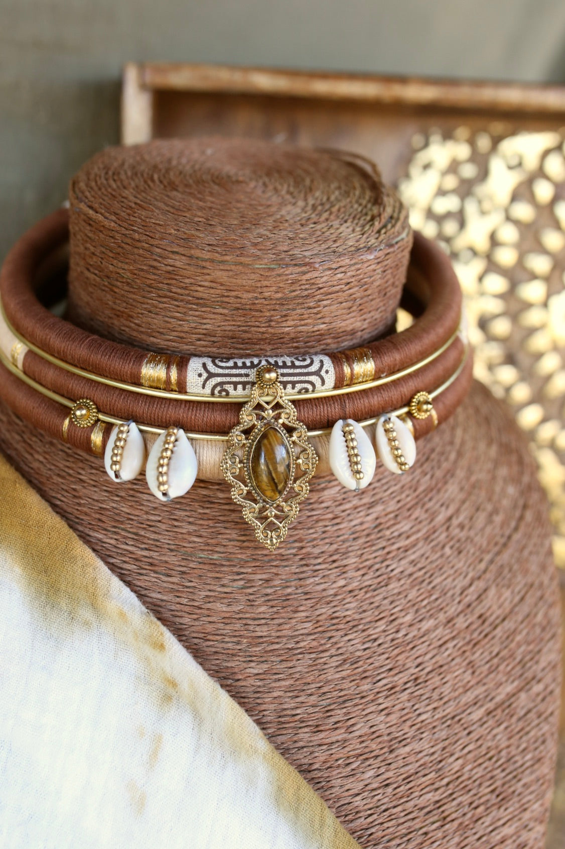 Solea Tribal – Collier ras de cou