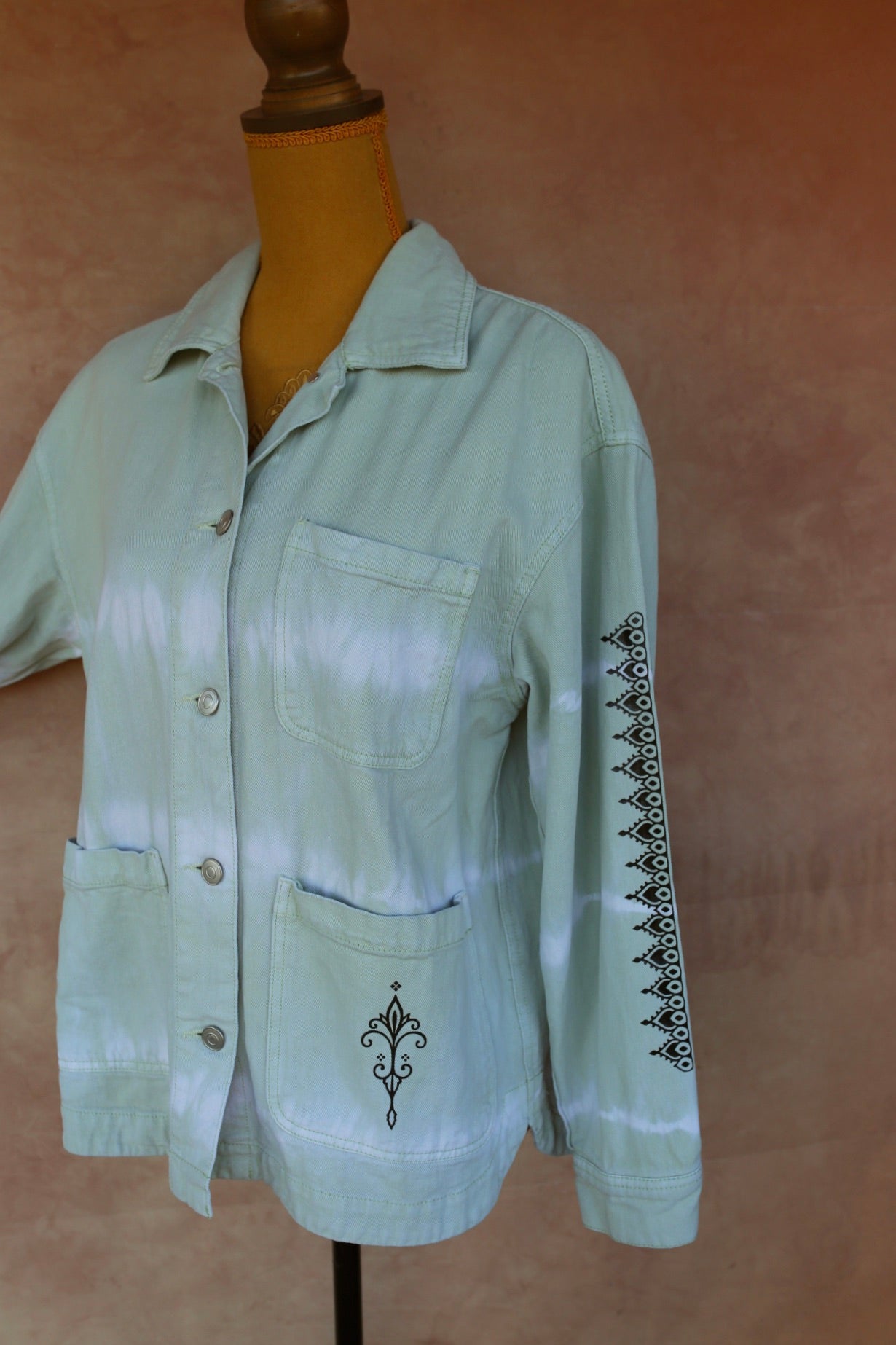 Veste en jean tie and dye