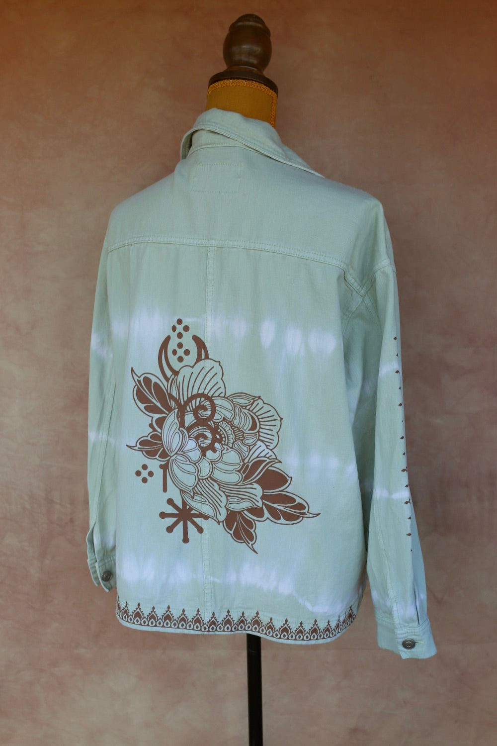 Veste en jean tie and dye