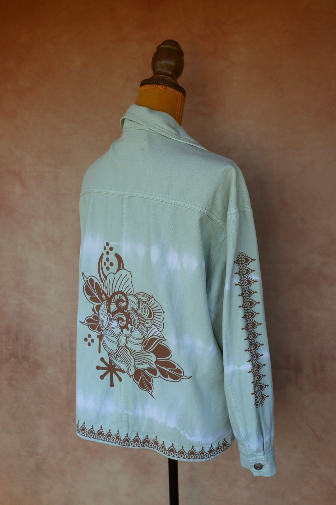 Veste en jean tie and dye