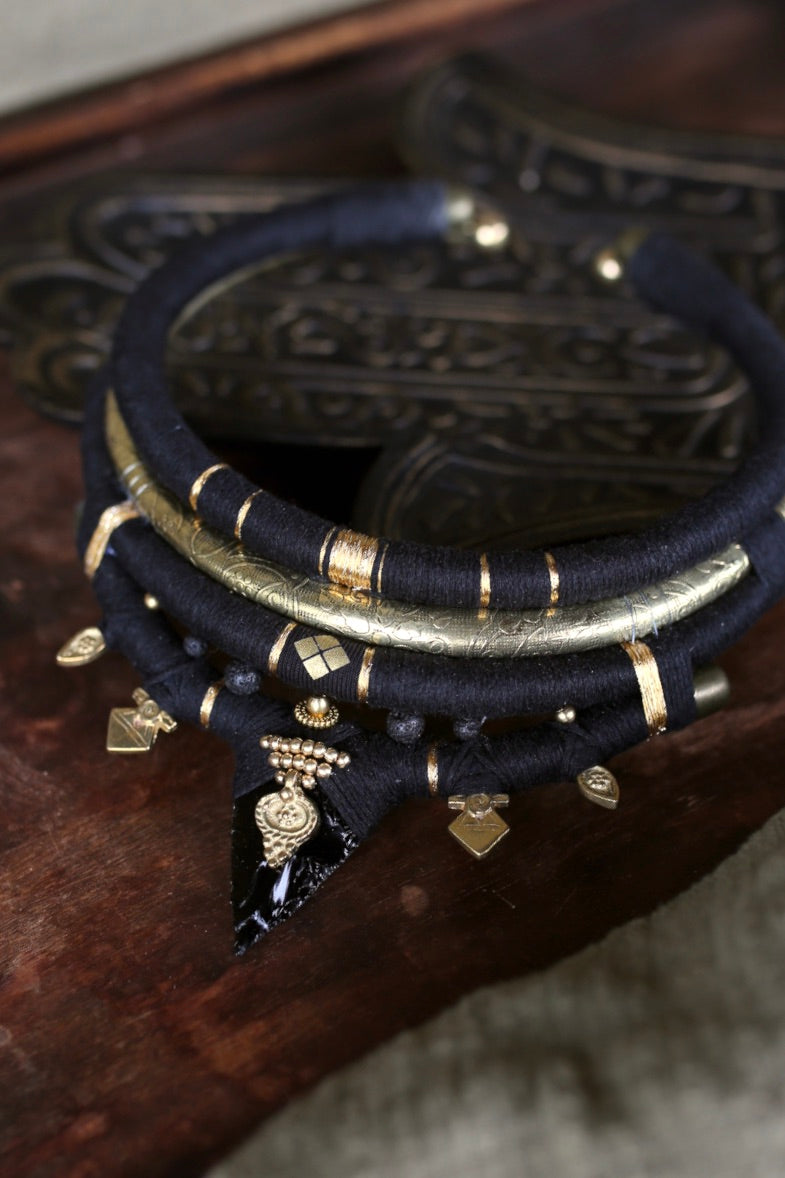 Collier Obsidian Arrow