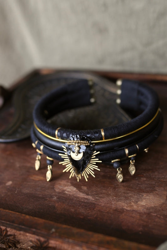 Collier Obsidian Sun Talisman