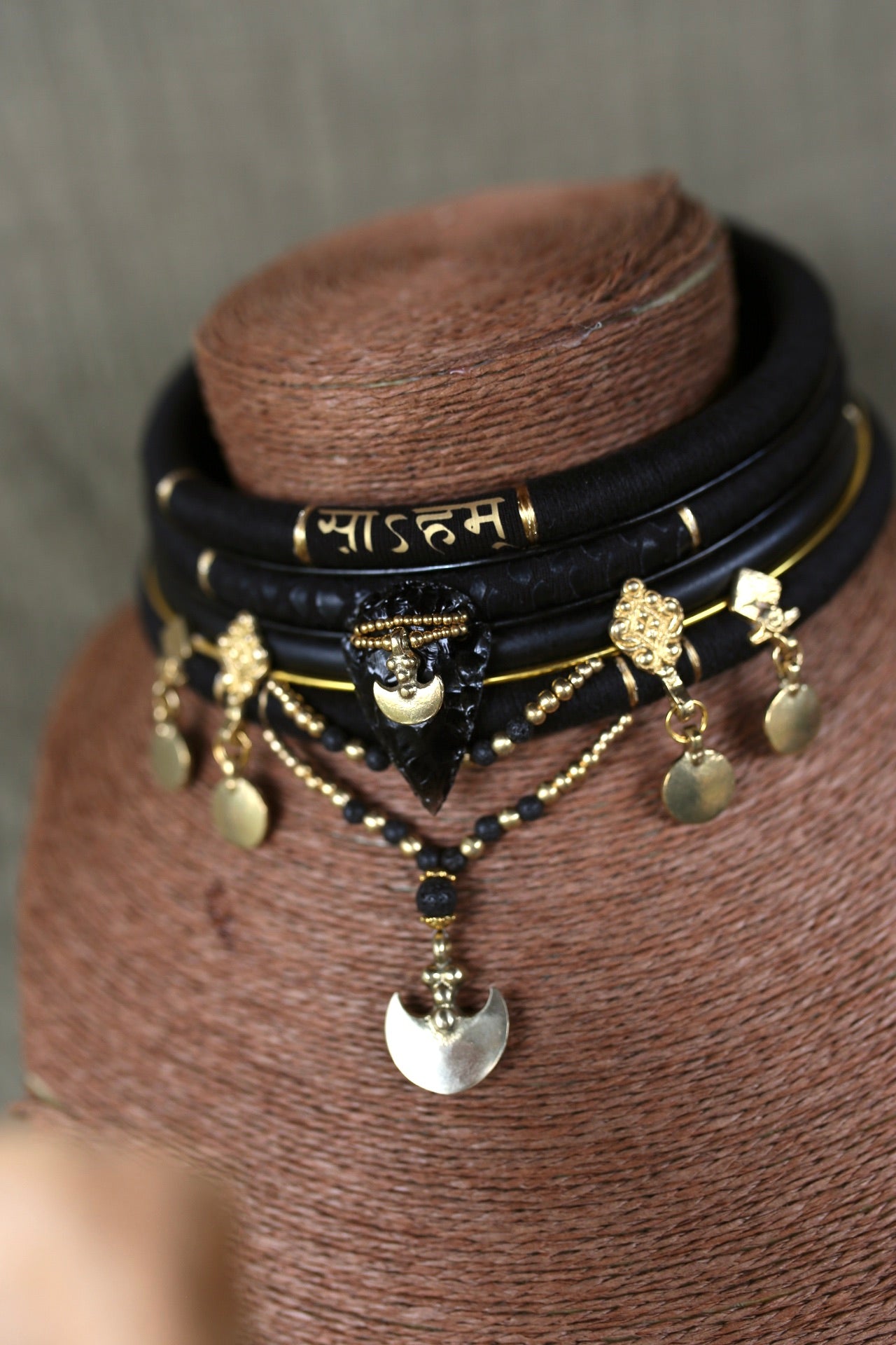 Collier Obsidian Moon