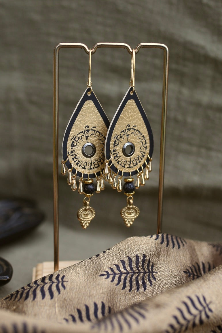 Boucles d’oreilles “Sacred Drop”