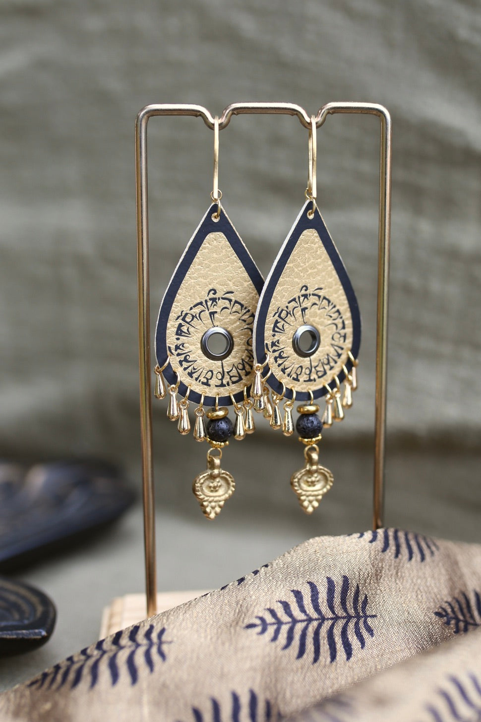 Boucles d’oreilles “Sacred Drop”