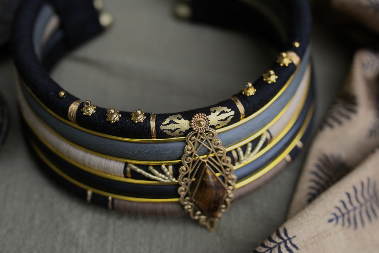 Collier “Tiger Sacred”