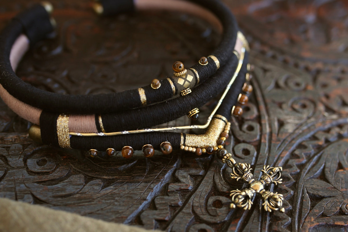 ❖ Tibetan Vajra Sable Noir