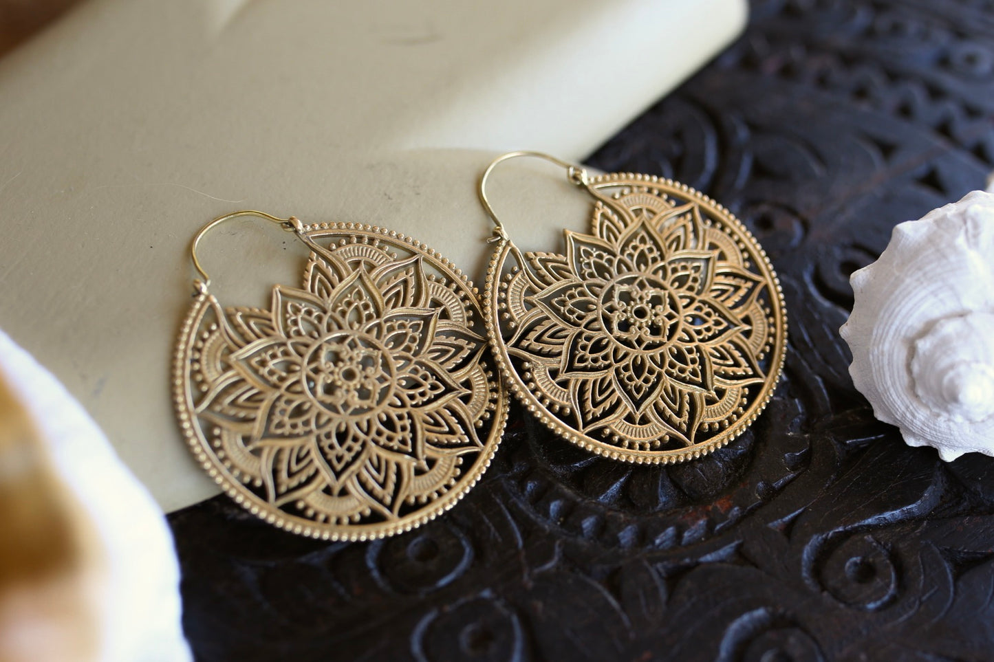 Boucle d'oreille en laiton