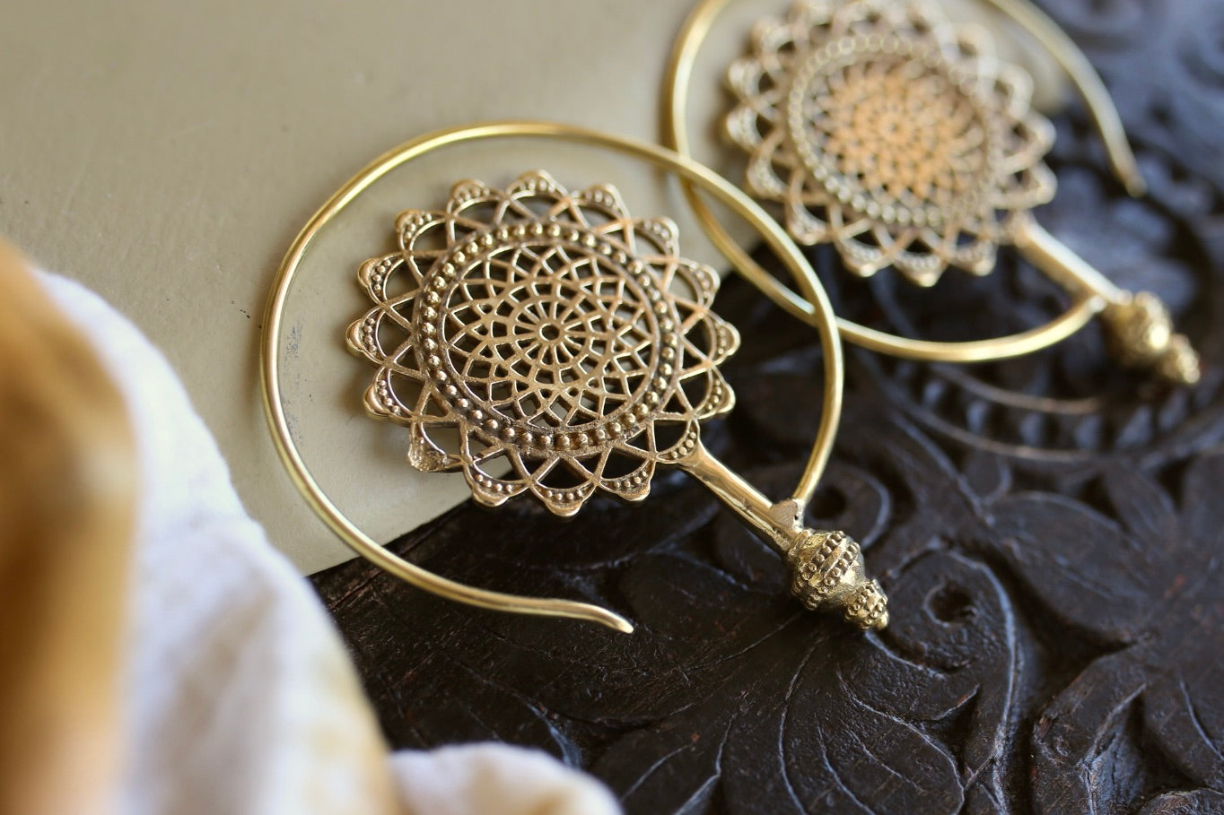 poids d'oreille en laiton