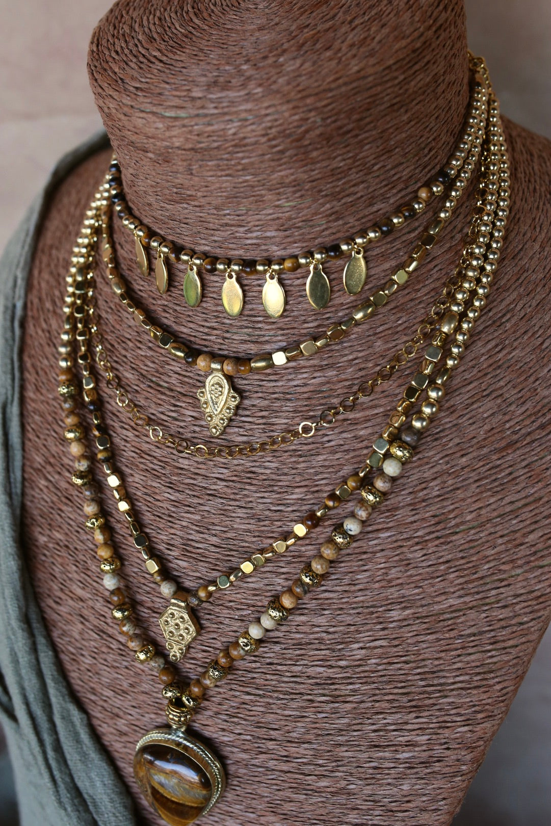 ❖ Collier multi rangs ❖