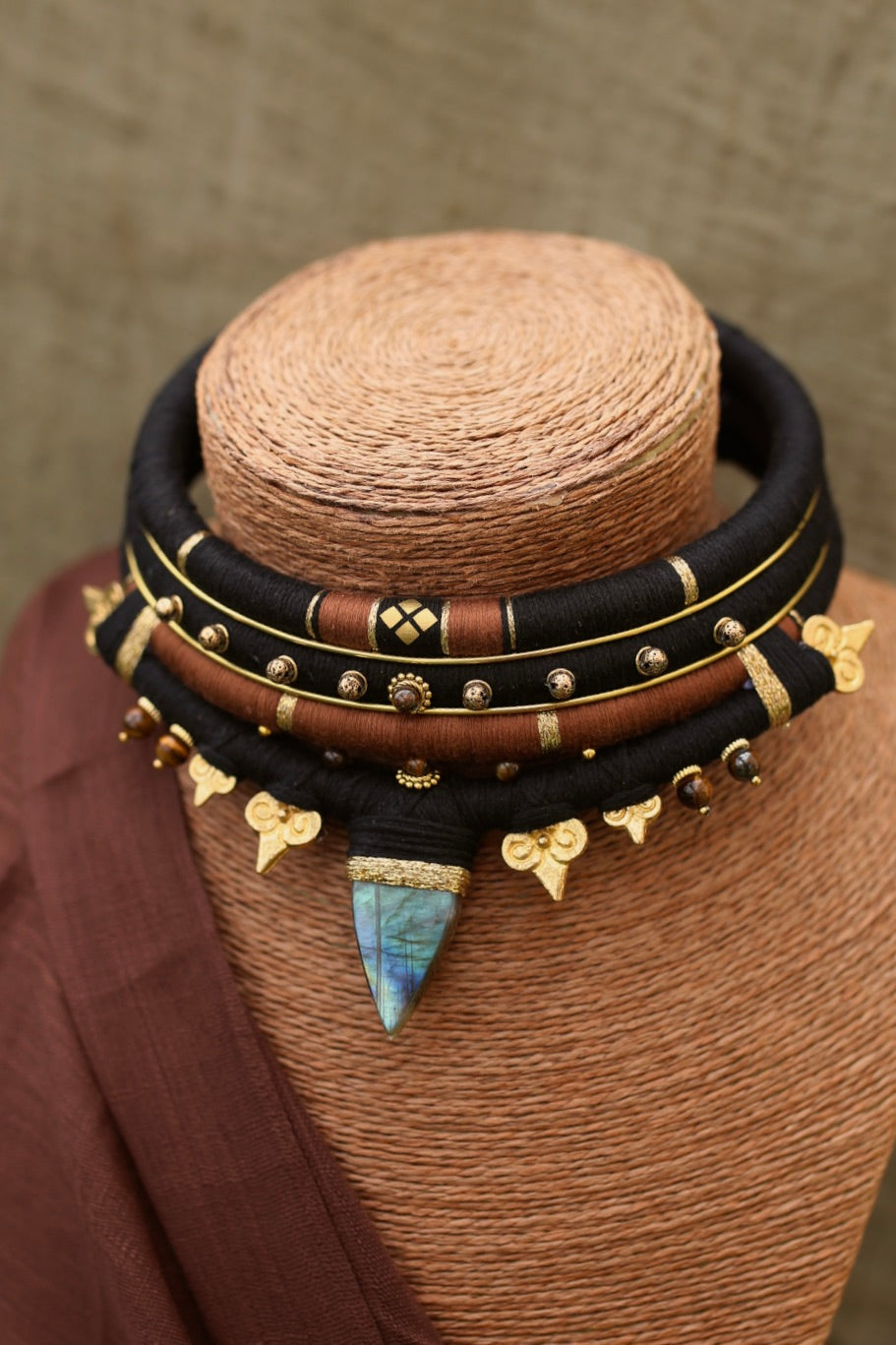 Collier Tifawt