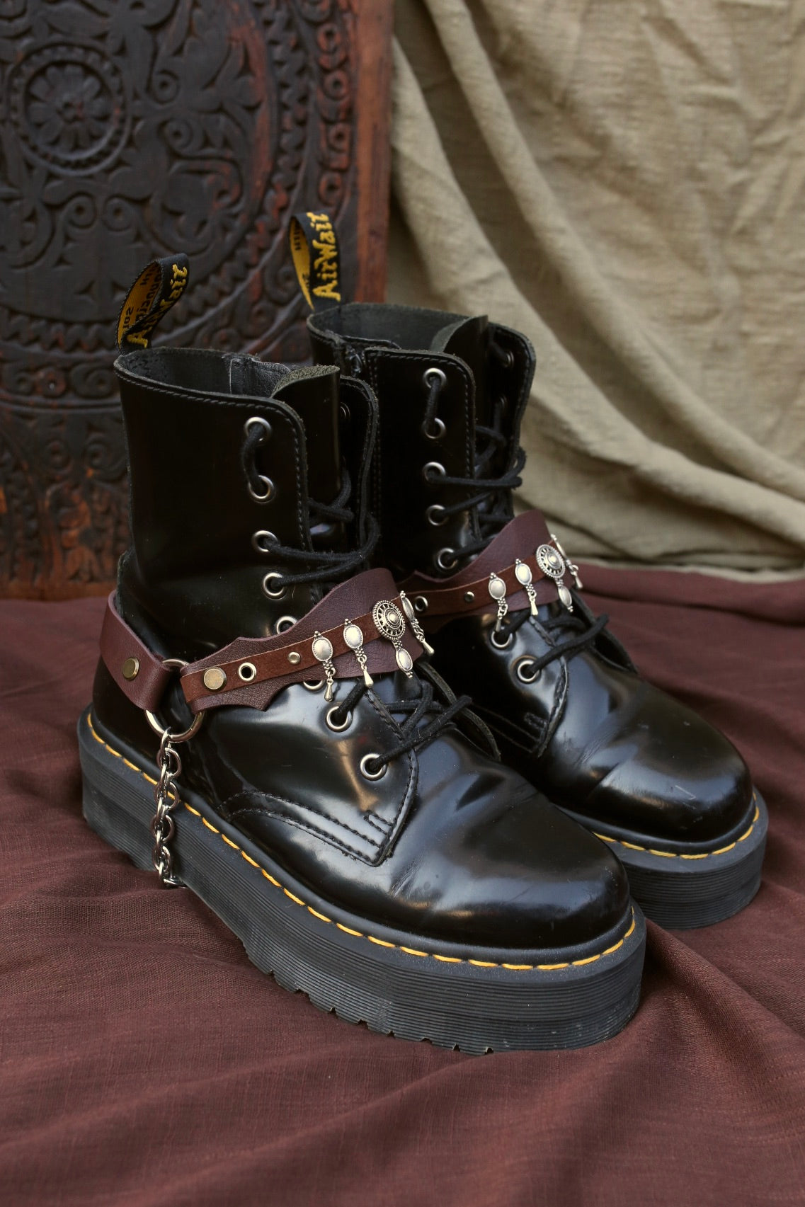 Boot Straps « Silver Nomad »