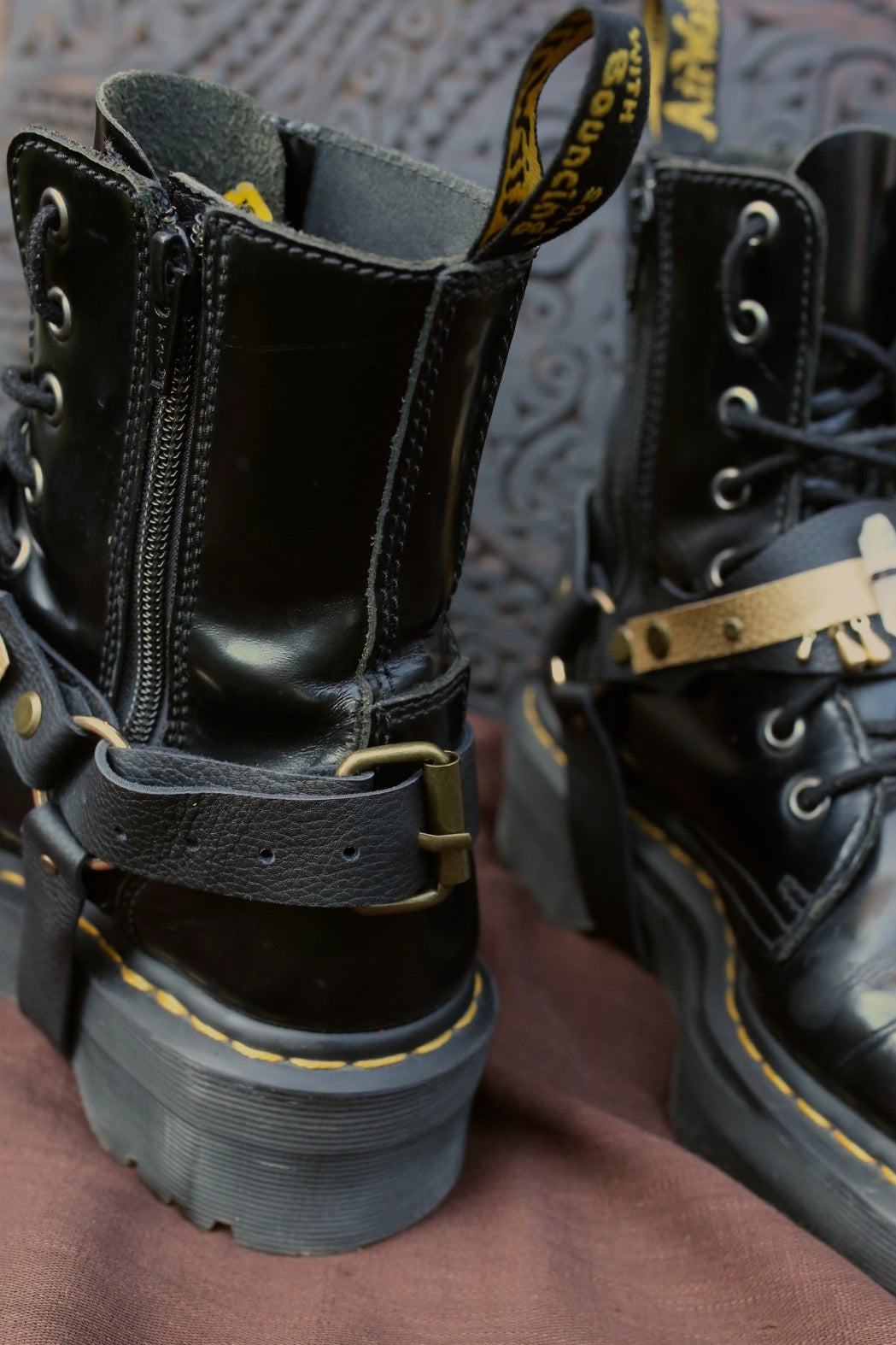 Boot Straps « Golden Quartz »