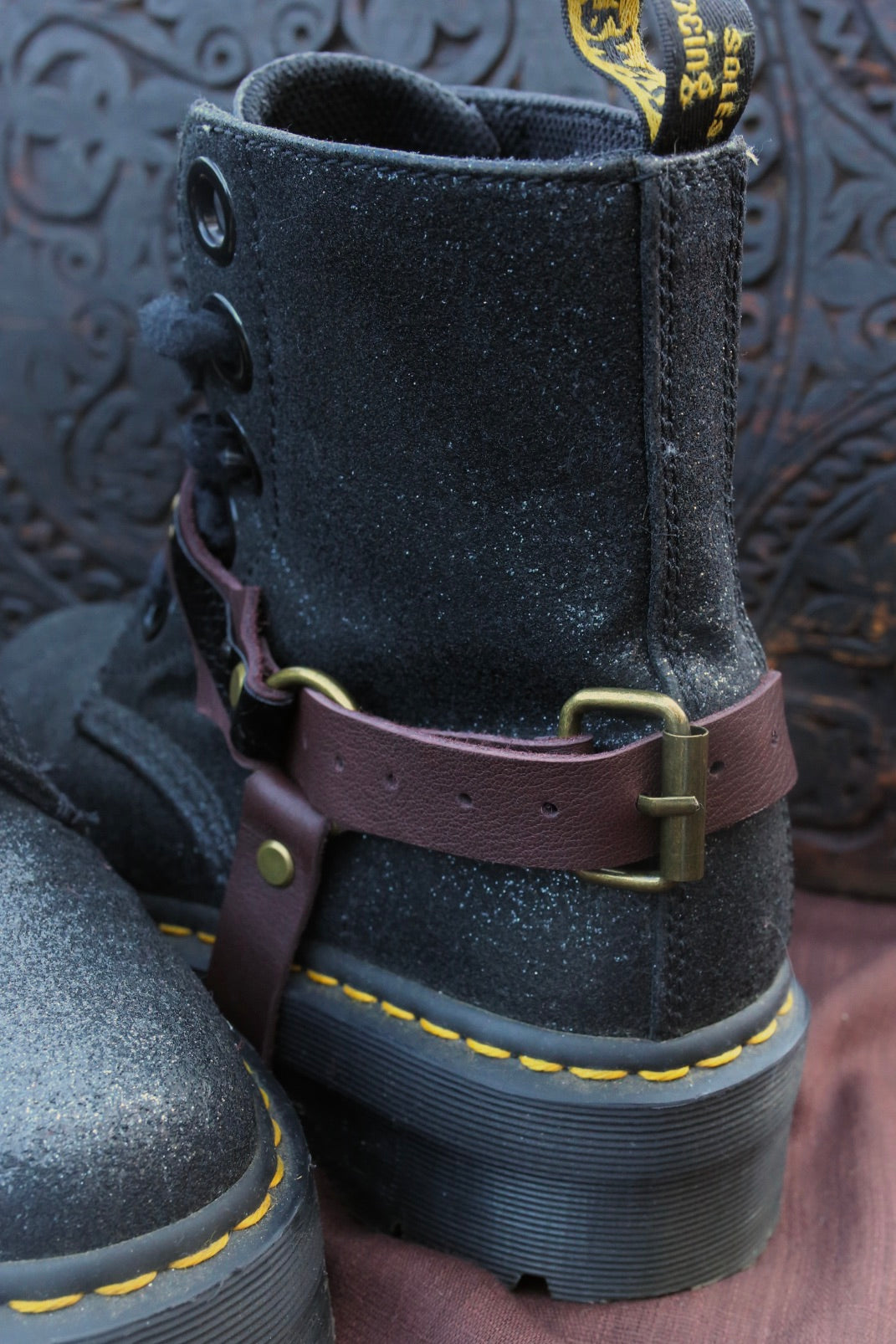 Boot Straps « Midnight Moon »
