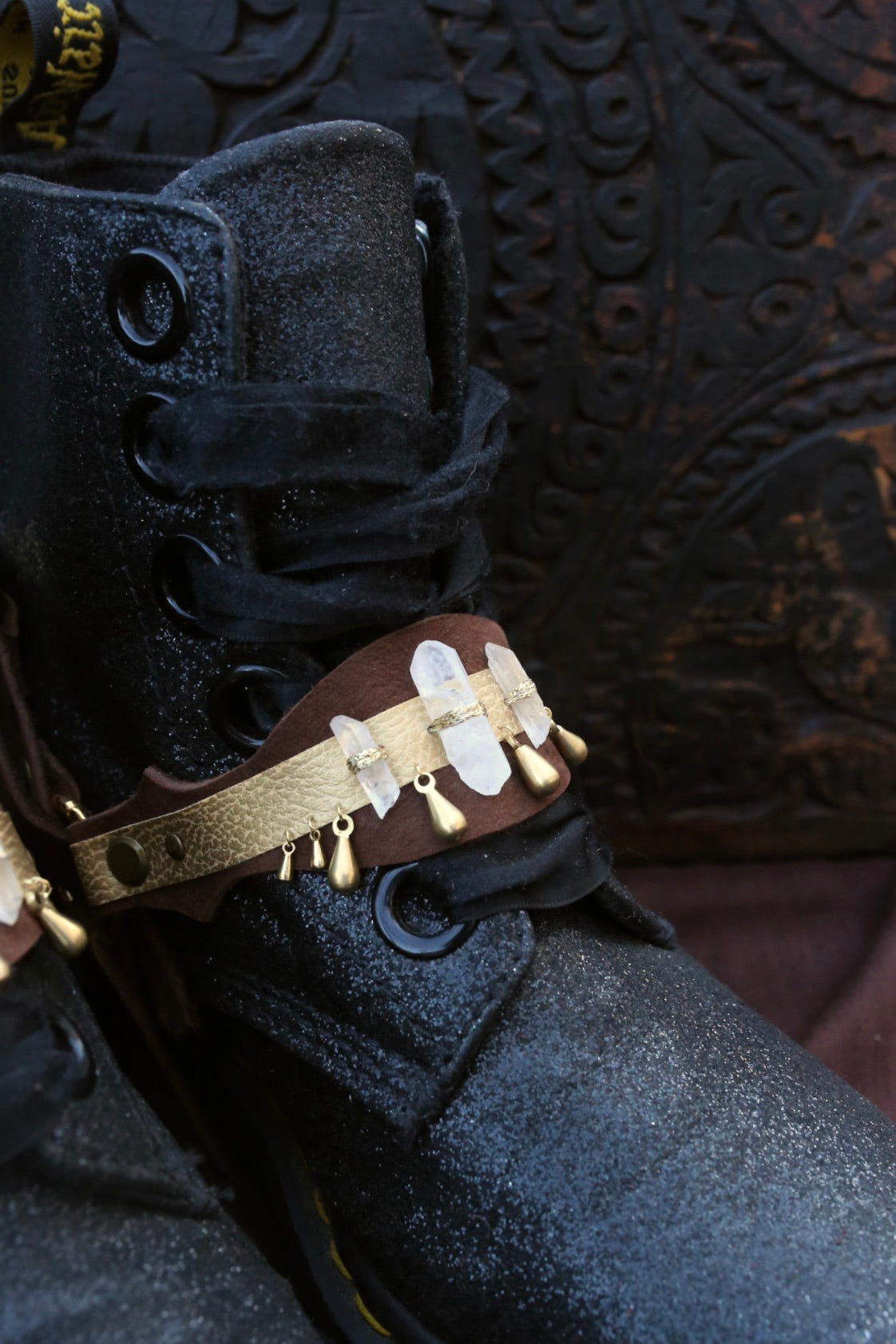 Boot Straps « Golden Quartz »