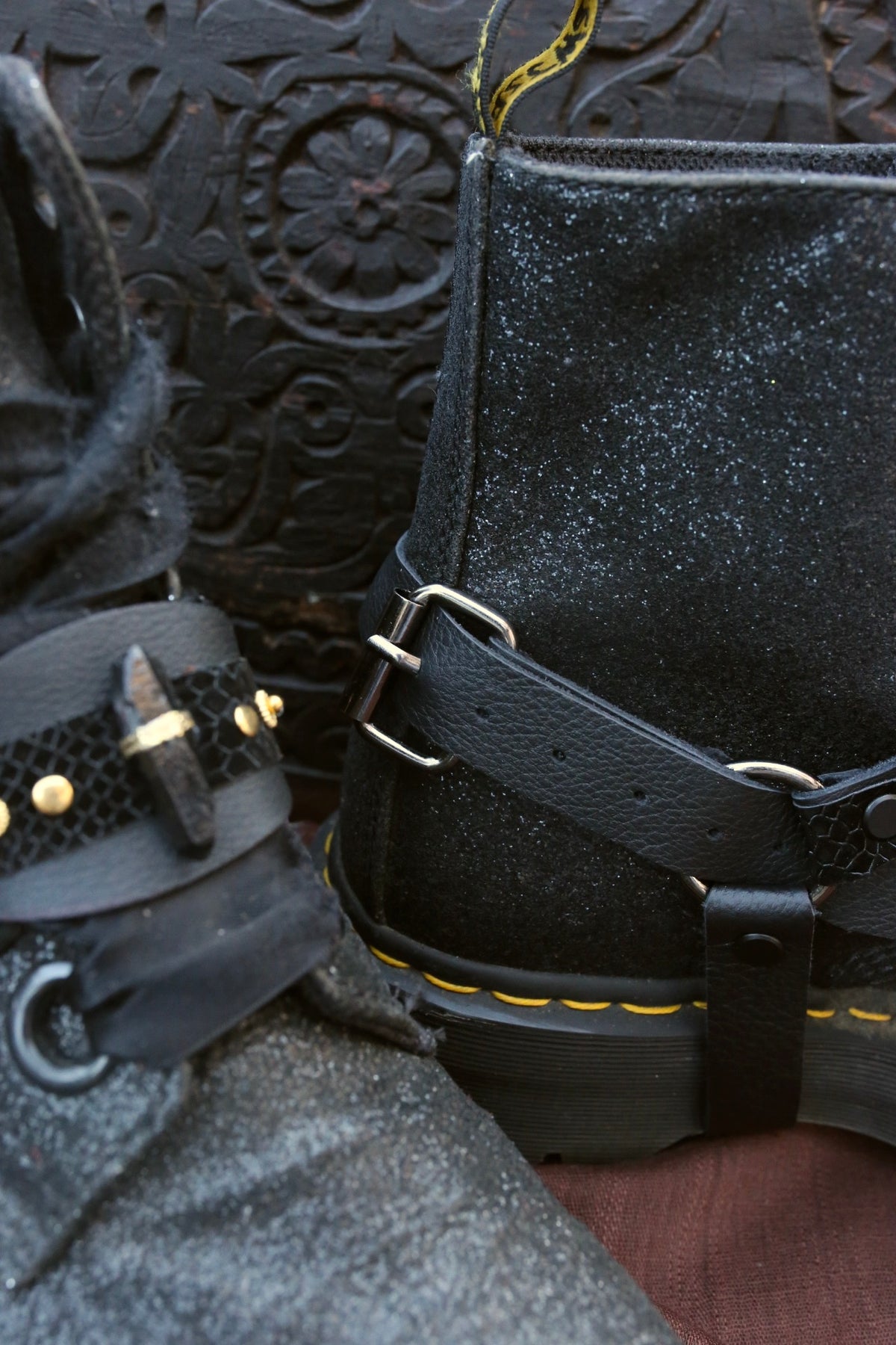Boot Straps « Black Quartz »