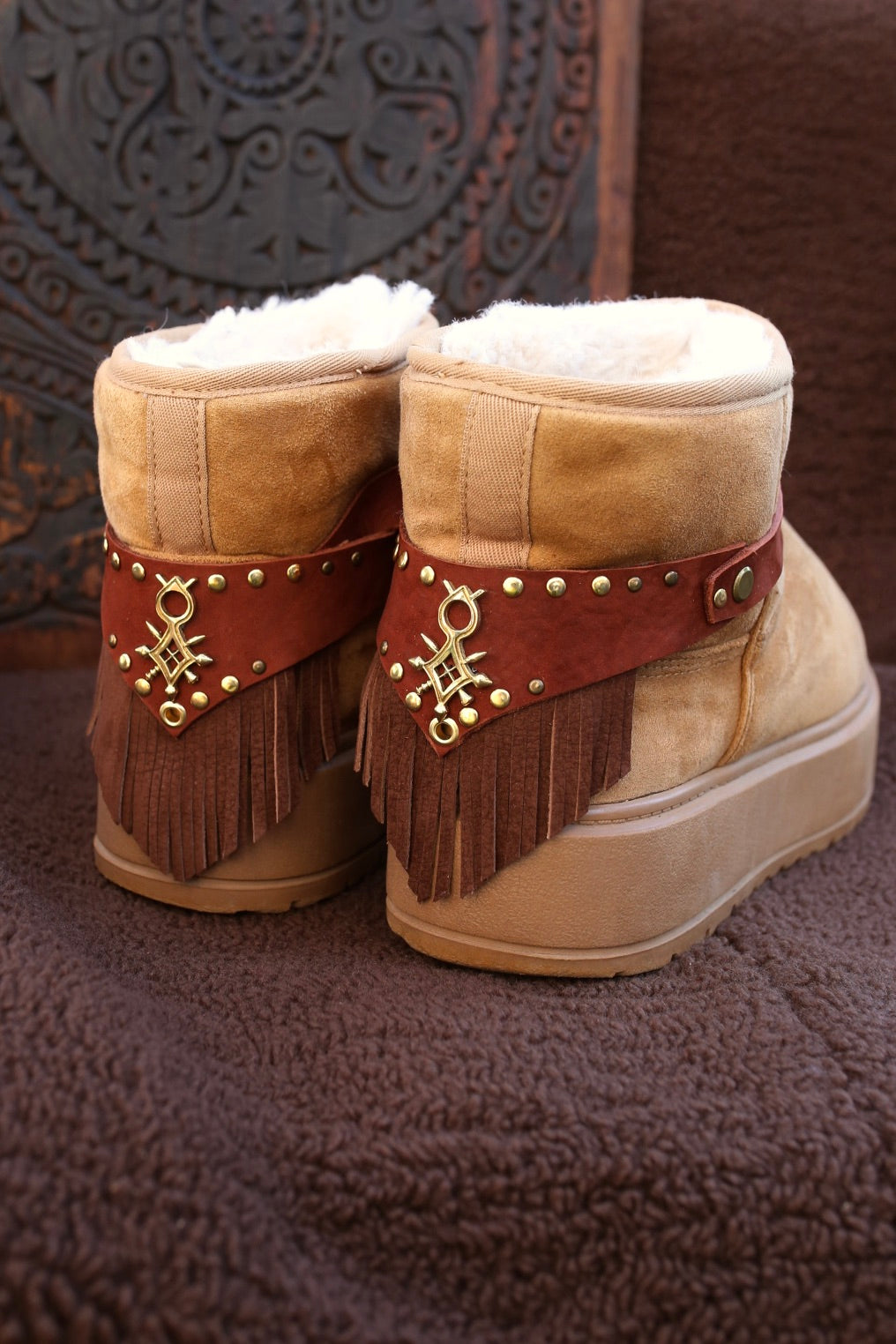 Boot Straps « Amazigh Fringe »