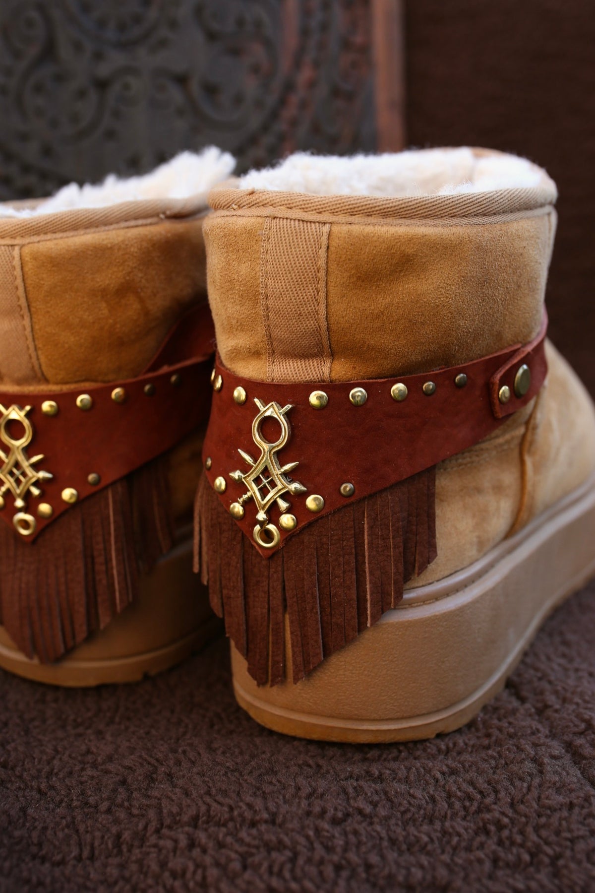 Boot Straps « Amazigh Fringe »